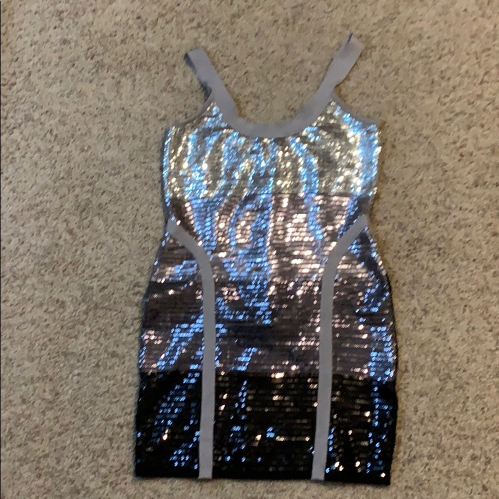 Bebe mini dress - Picture 2 of 8